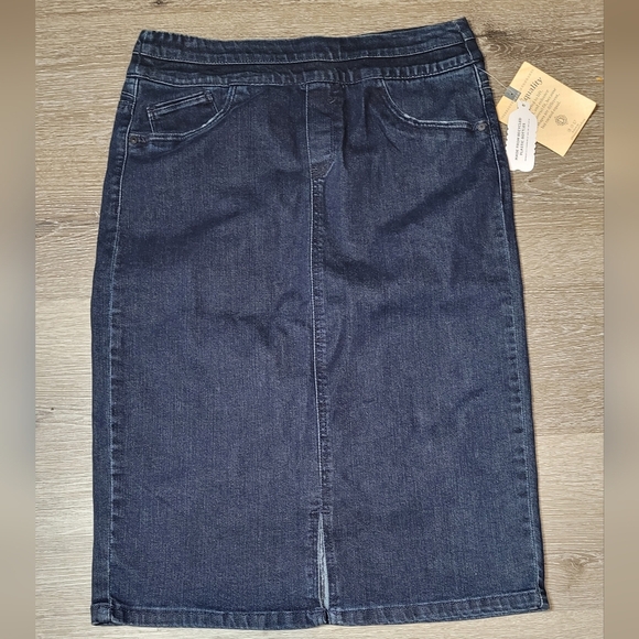 Democracy Ab Technology Dark Blue Denim Pencil Skirt Size 6 New With Tags - Picture 1 of 4